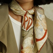 [Back Garden] Retro Merlot / Tulip Silk Scarf